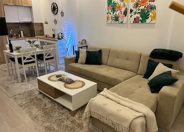 아파트 Milmari N Lux Sena *